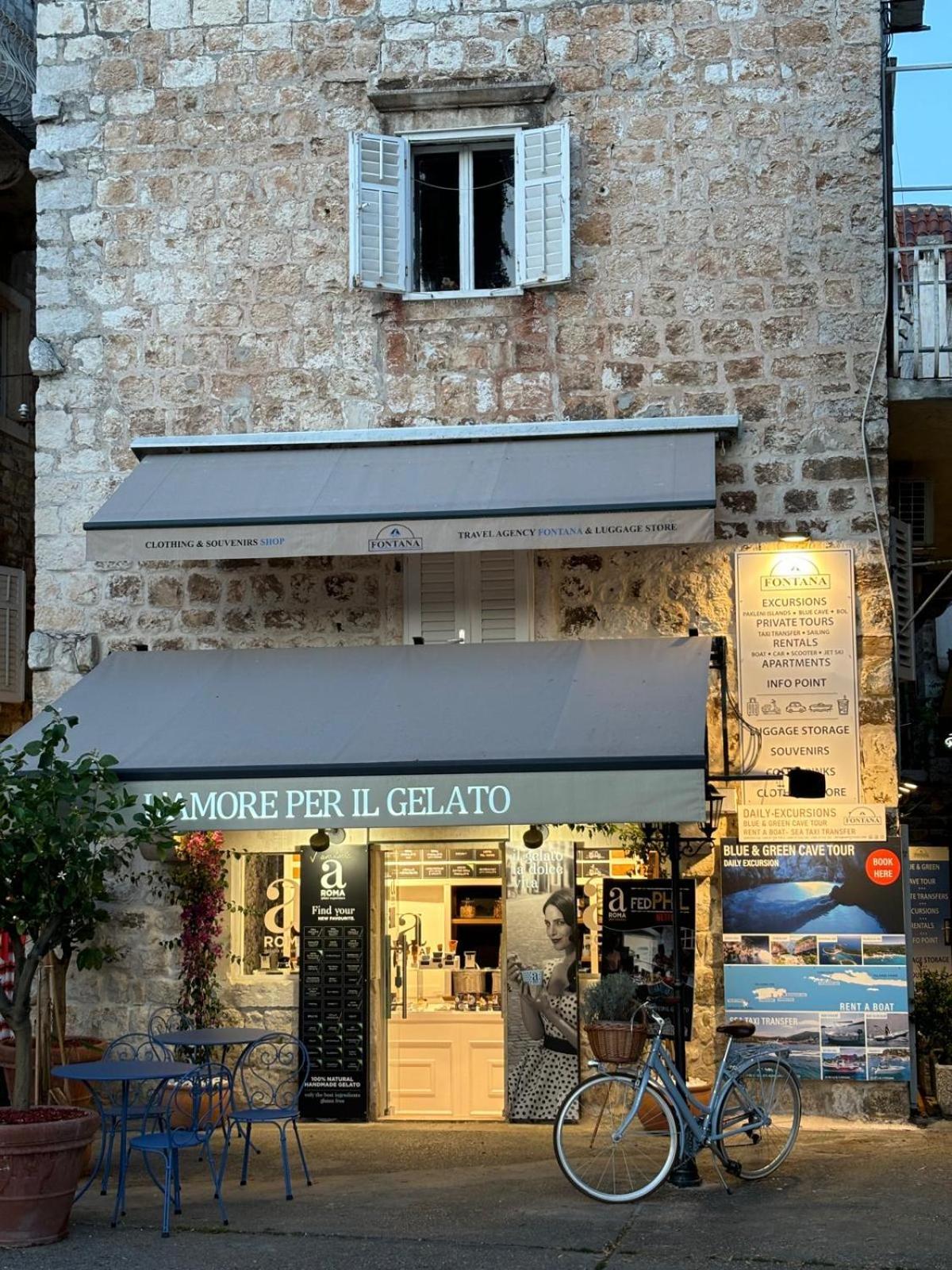 Riva Yacht Hvar Town Apartment Buitenkant foto